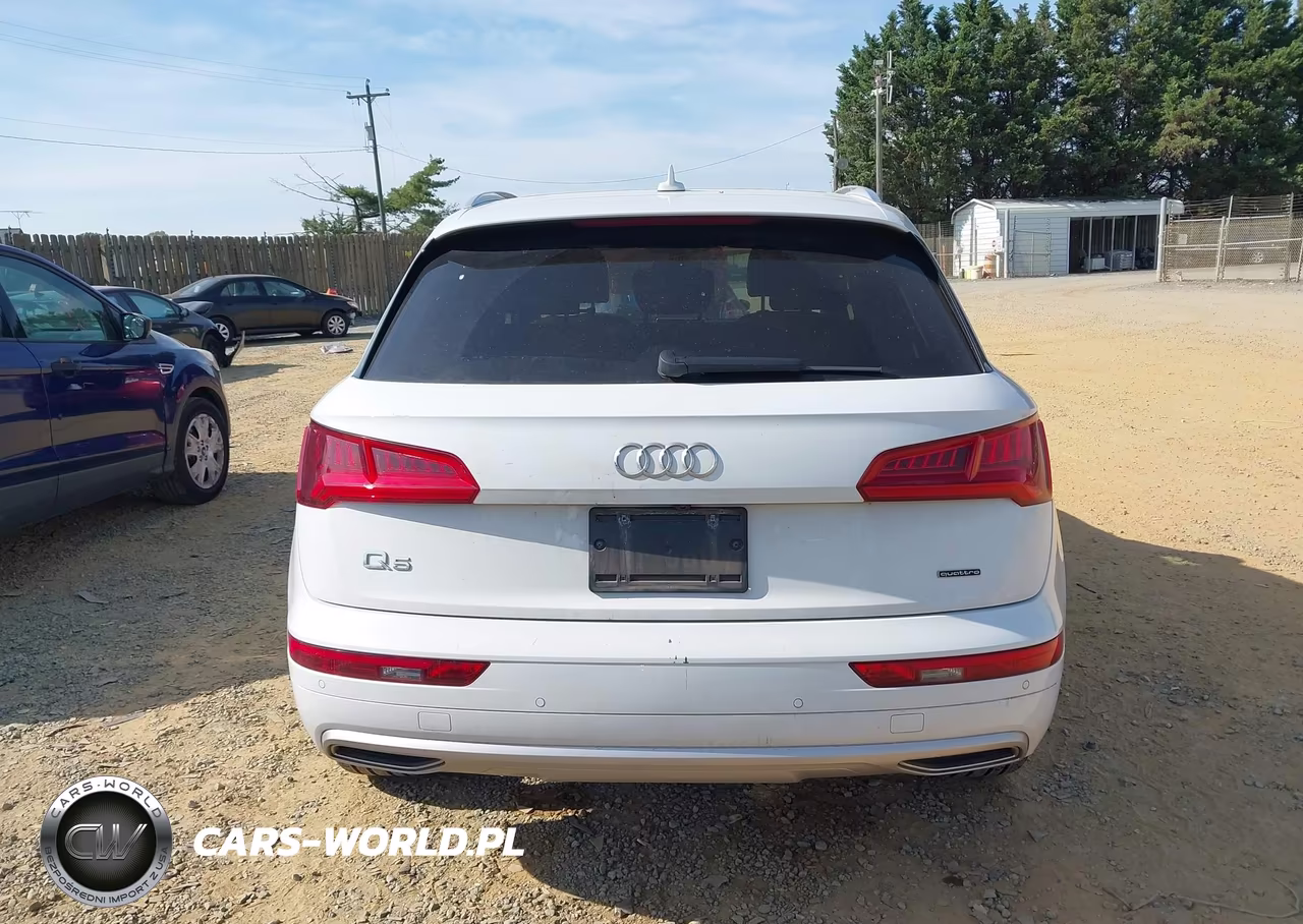 2019 Audi Q5 45 Premium VIN:WA1BNAFYXK2134884 - 17