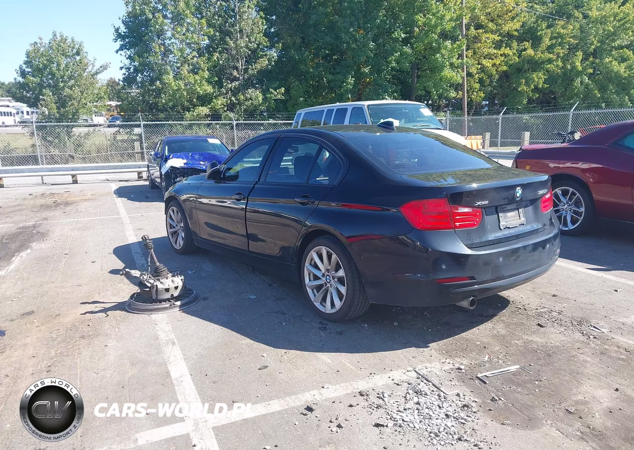 2015 BMW 320I xDrive VIN:WBA3C3G50FNT52611 - 3