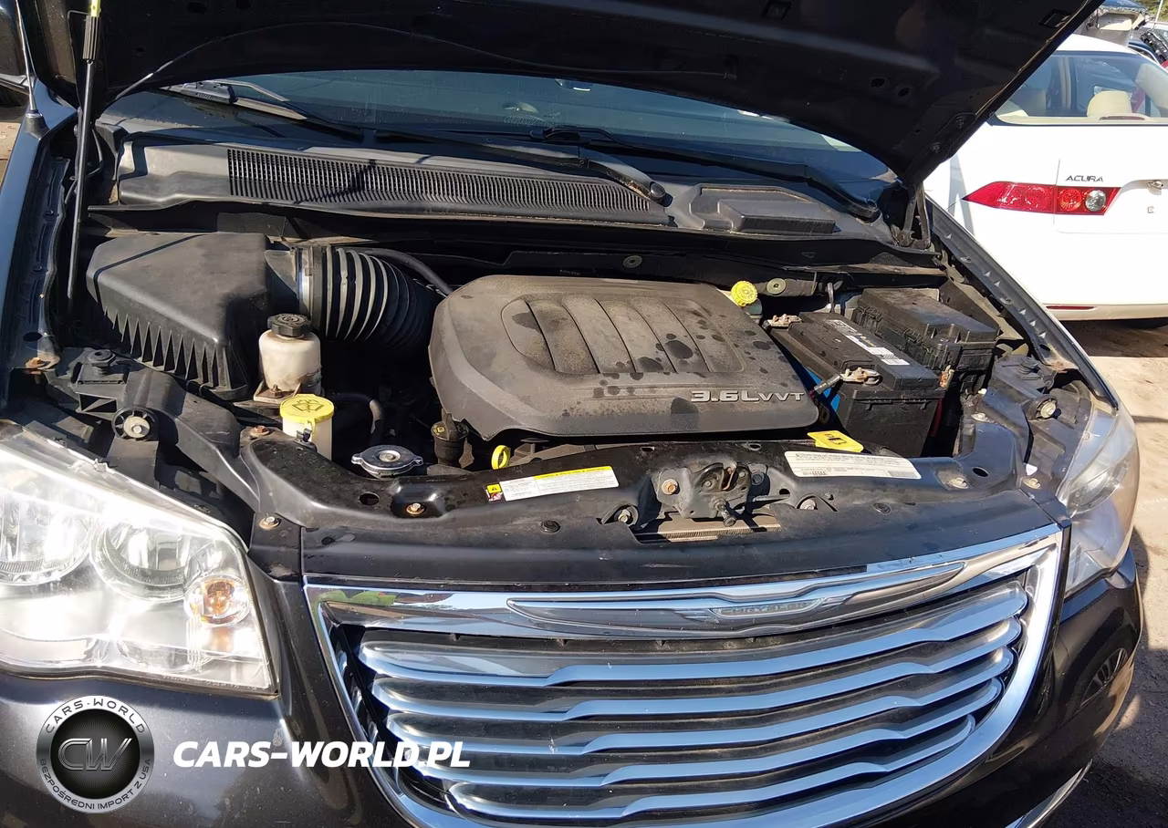 2012 Chrysler Town & Country Touring VIN:2C4RC1BG4CR189146 - 10