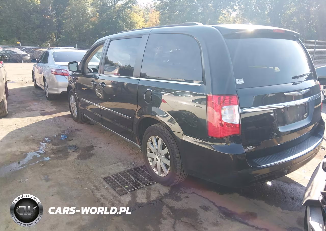 2012 Chrysler Town & Country Touring VIN:2C4RC1BG4CR189146 - 3