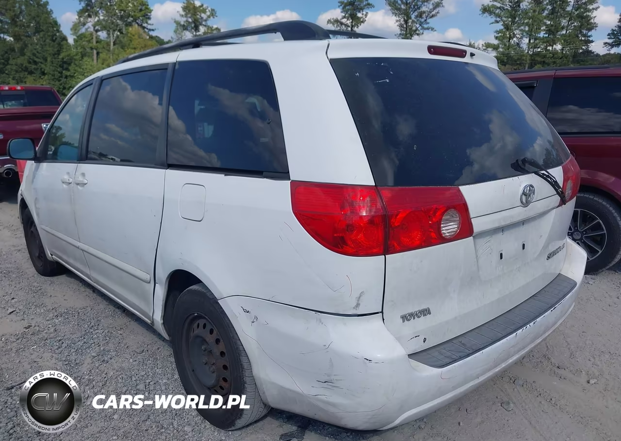 2008 Toyota Sienna Le VIN:5TDZK23C48S131704 - 3