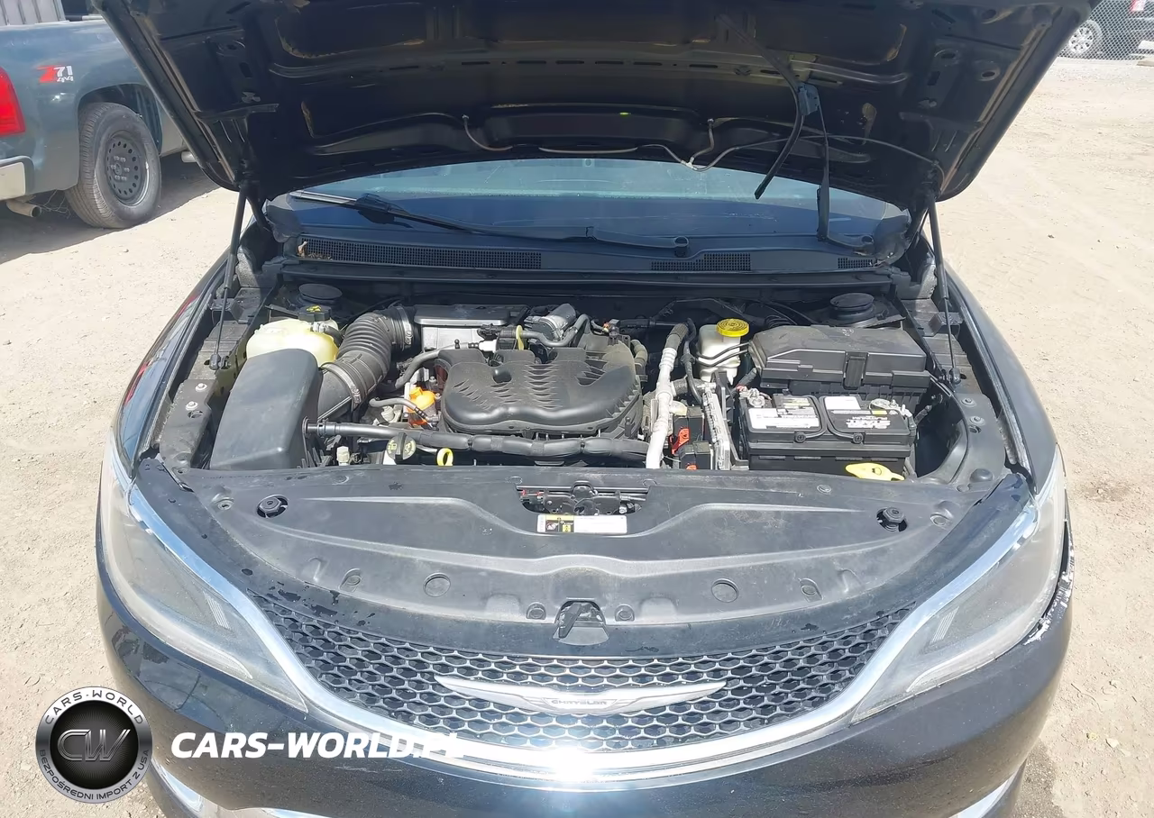 2015 Chrysler 200 C VIN:1C3CCCEG6FN668915 - 10