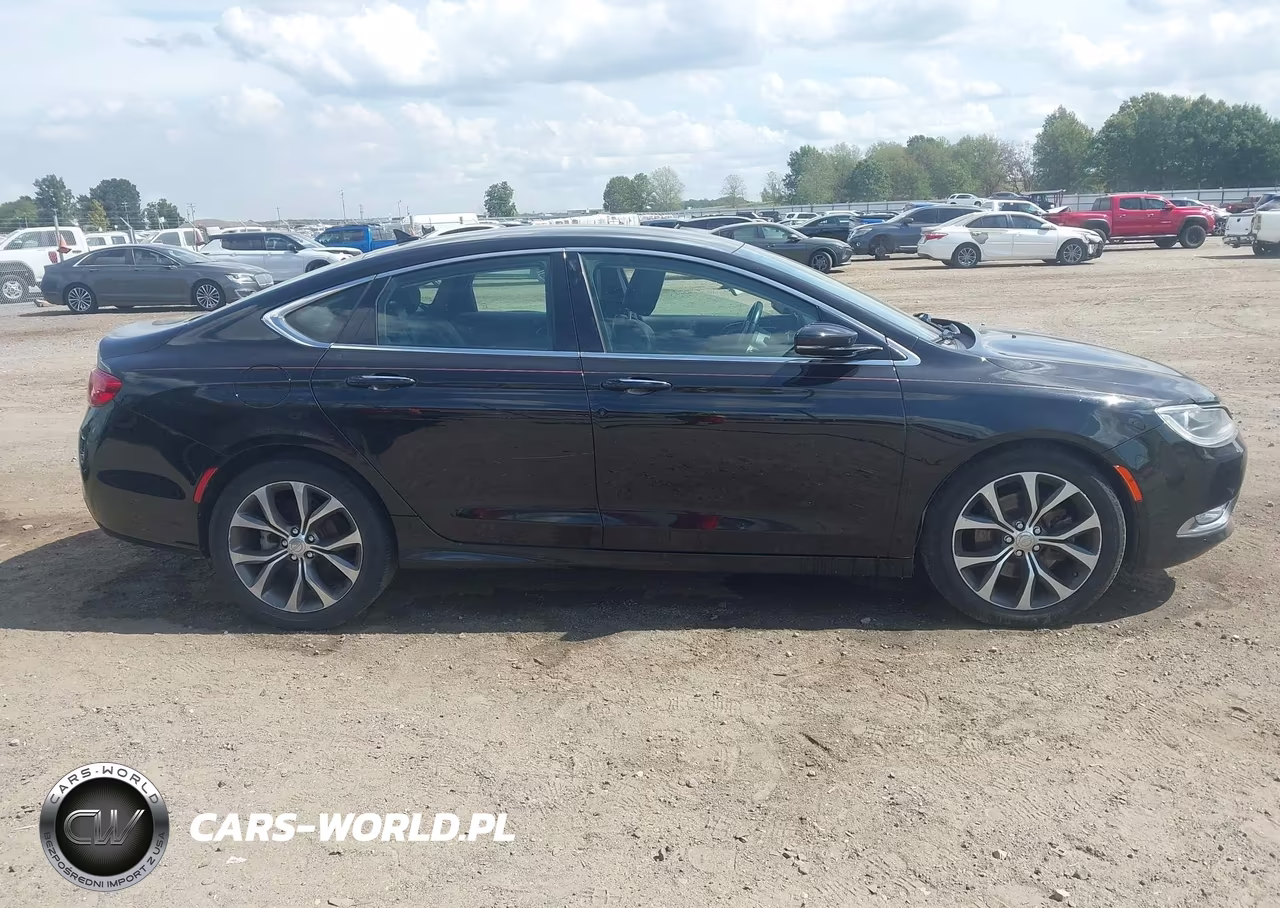2015 Chrysler 200 C VIN:1C3CCCEG6FN668915 - 13