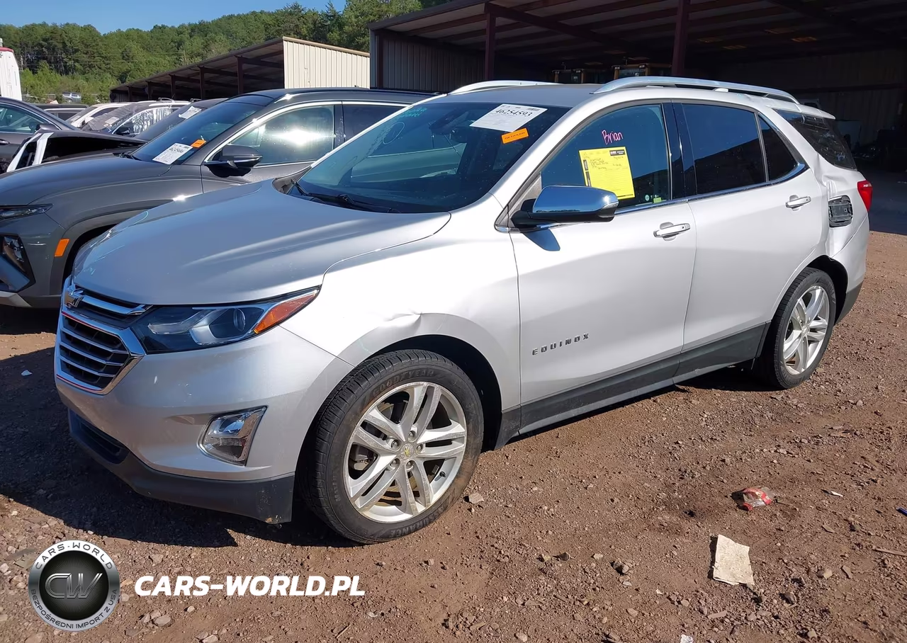 2018 Chevrolet Equinox Premier VIN:2GNAXNEX2J6315563 - 2