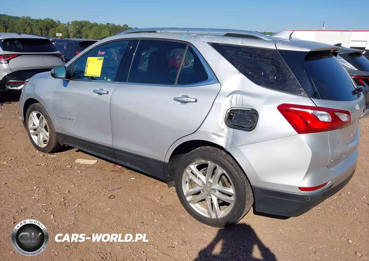 2018 Chevrolet Equinox Premier VIN:2GNAXNEX2J6315563 - 3
