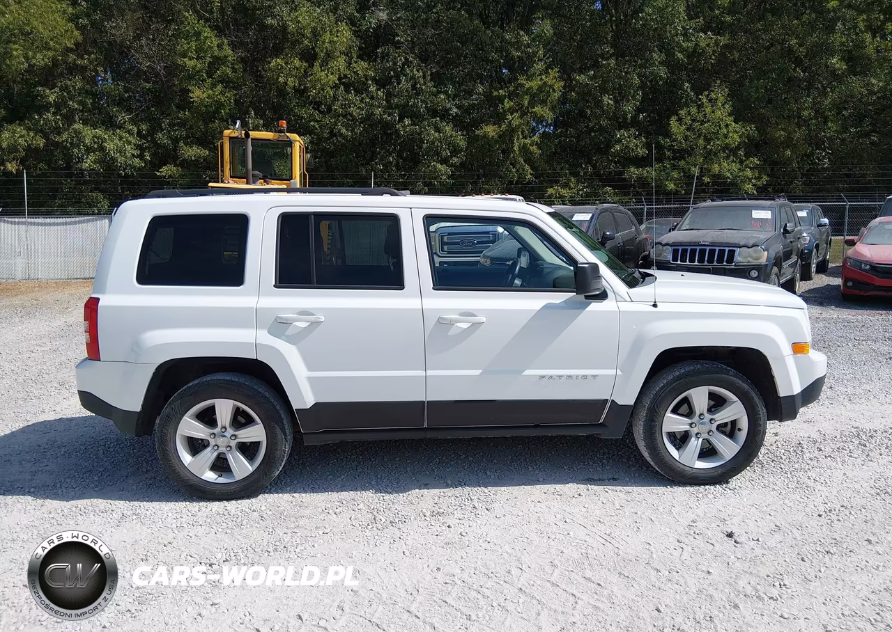 2016 Jeep Patriot Sport VIN:1C4NJRBB9GD722835 - 18