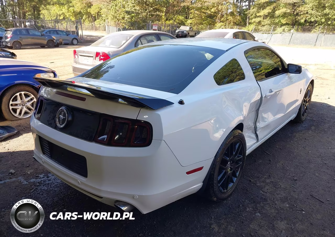 2014 Ford Mustang V6 VIN:1ZVBP8AMXE5222279 - 4
