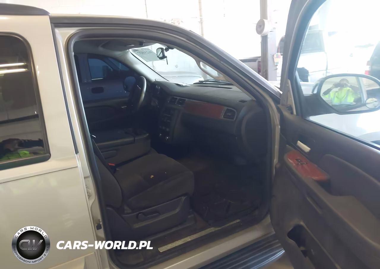 2008 GMC Yukon Sle VIN:1GKFC13C78J138786 - 5