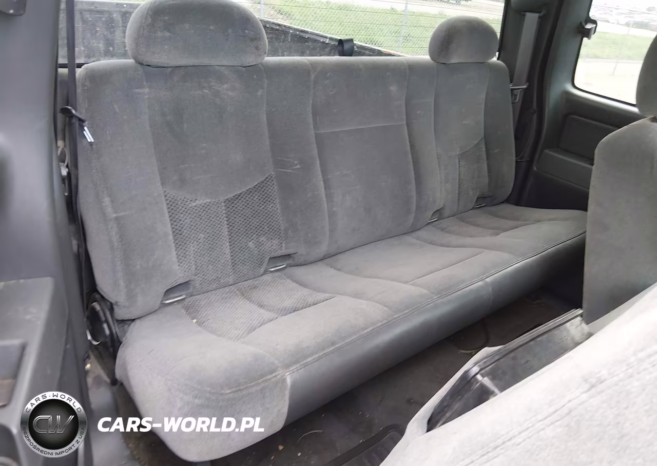 2005 Chevrolet Silverado 2500Hd Ls VIN:1GCHK29U45E271863 - 8