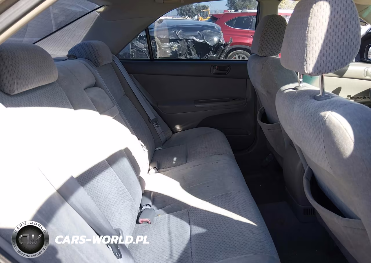 2004 Toyota Camry Le VIN:4T1BE32K54U833426 - 8