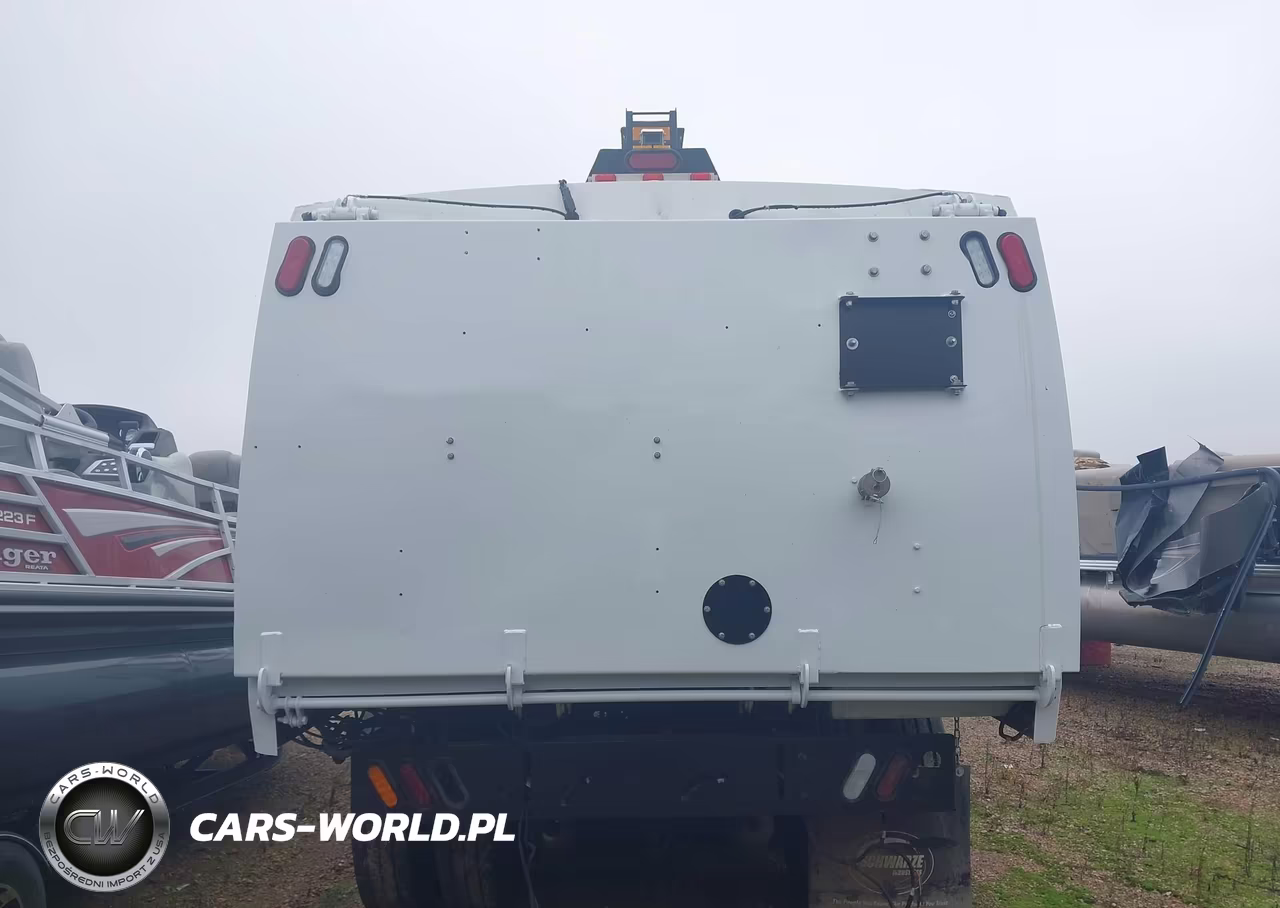 2024 Freightliner M2 106 VIN:1FVACXFC7RHUT2285 - 15