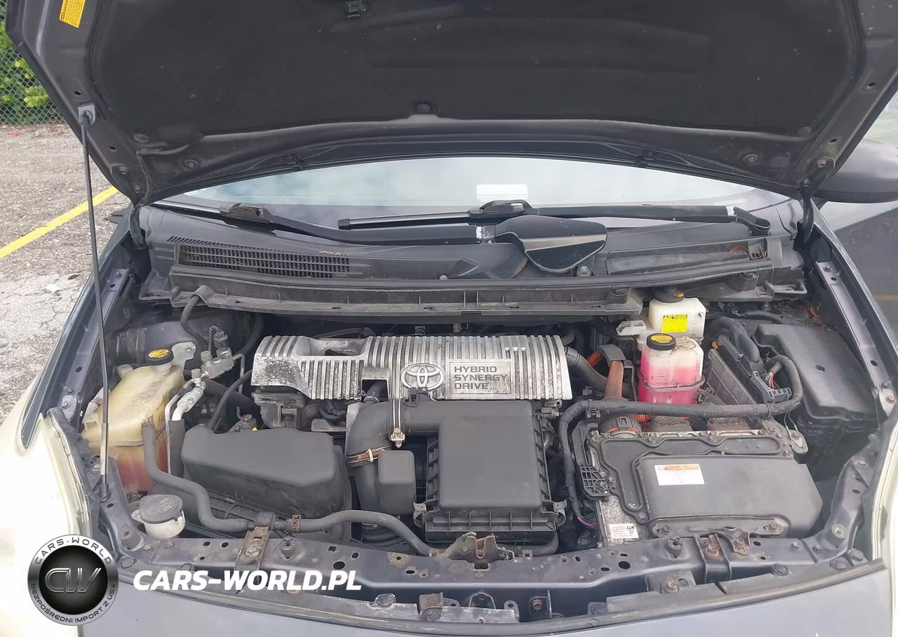 2013 Toyota Prius Two VIN:JTDKN3DU7D5577982 - 10