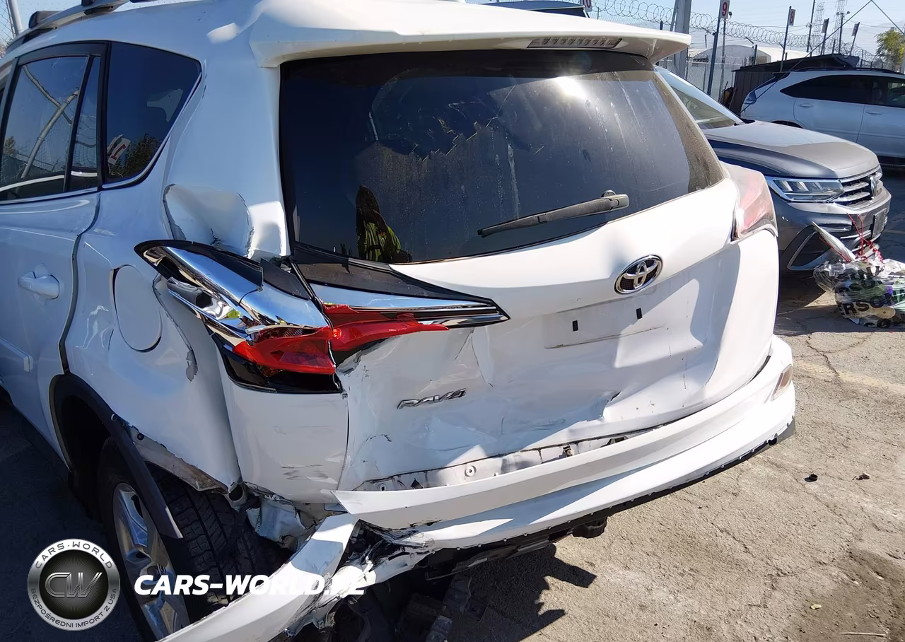 2017 Toyota Rav4 Le VIN:2T3BFREV1HW578048 - 6
