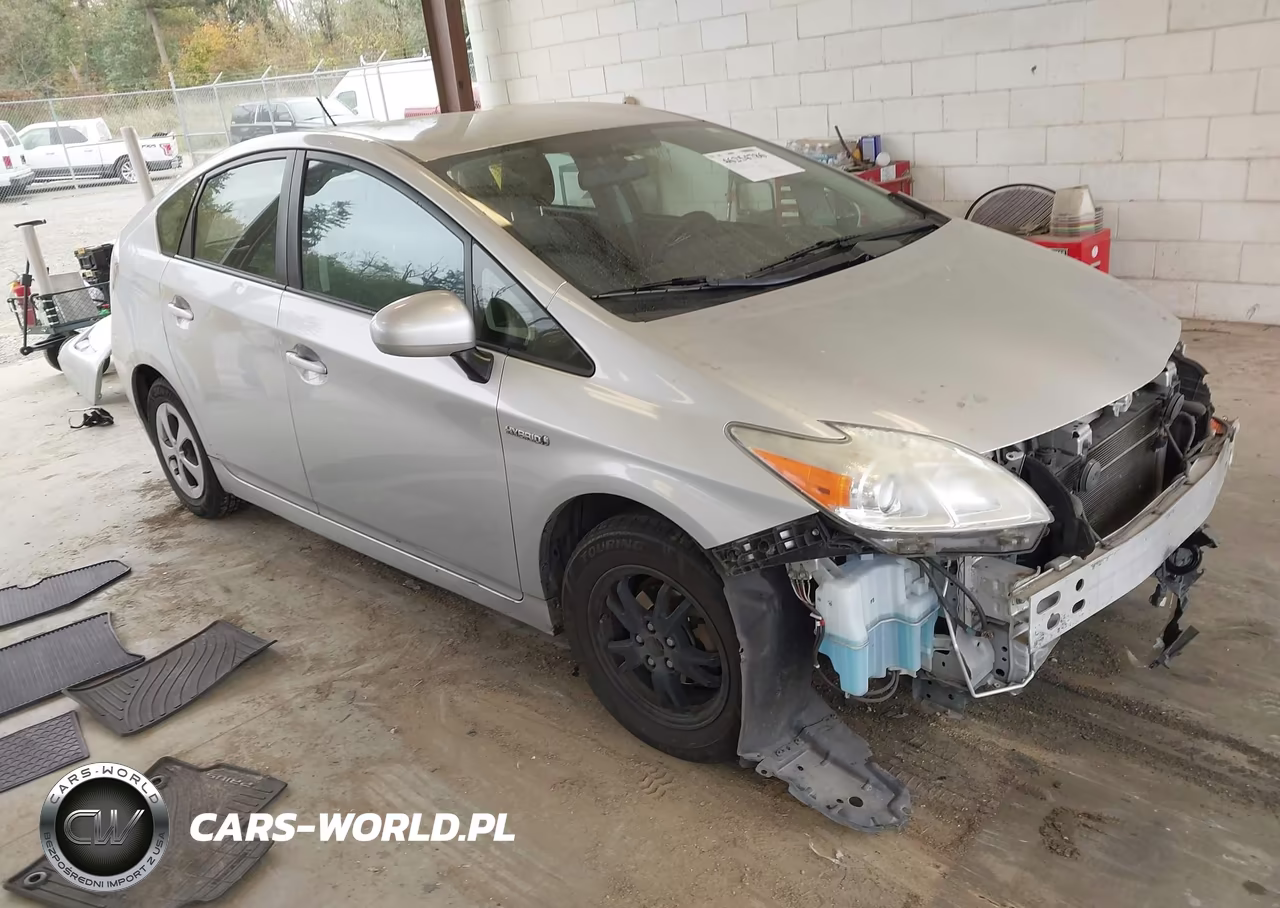 2012 Toyota Prius Three