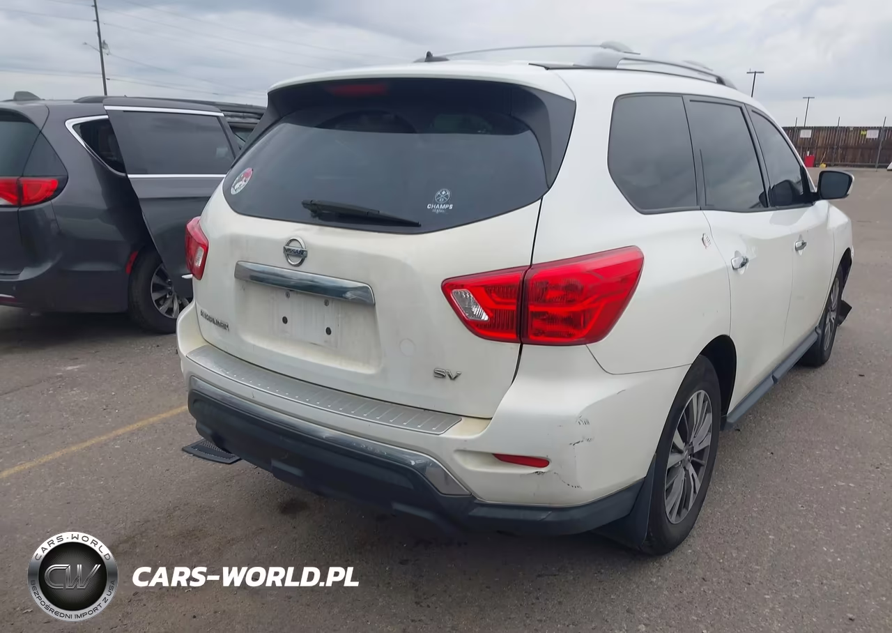 2017 Nissan Pathfinder S VIN:5N1DR2MN3HC660385 - 4