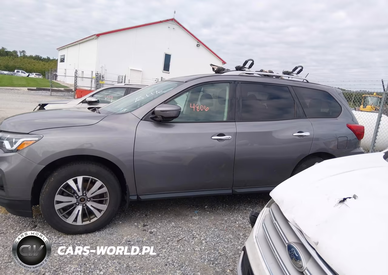 2017 Nissan Pathfinder S VIN:5N1DR2MM5HC686333 - 14