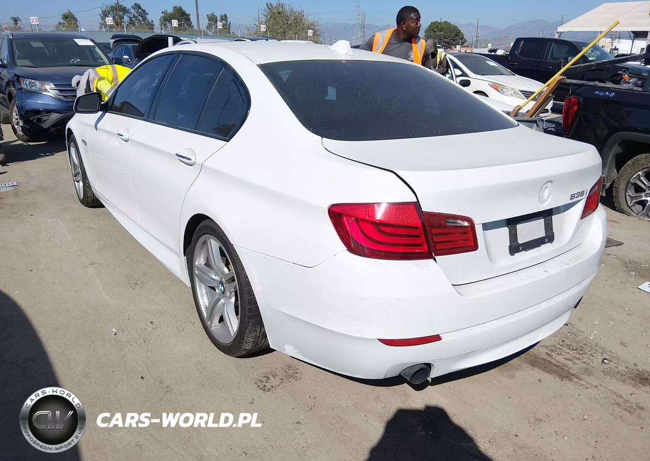 2013 BMW 535I VIN:WBAFR7C53DC818680 - 3