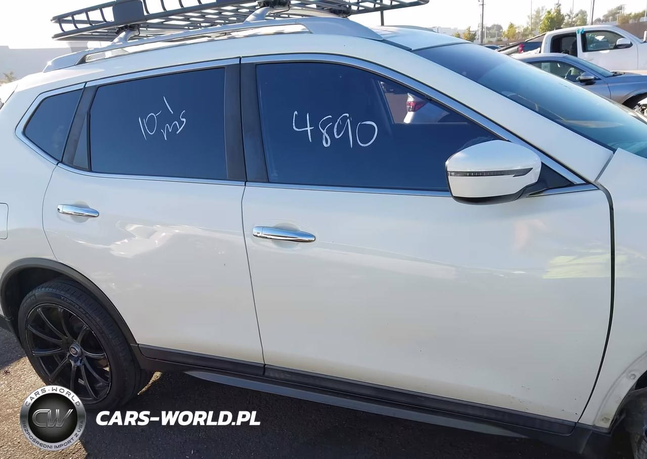 2019 Nissan Rogue S VIN:5N1AT2MT7KC828359 - 14