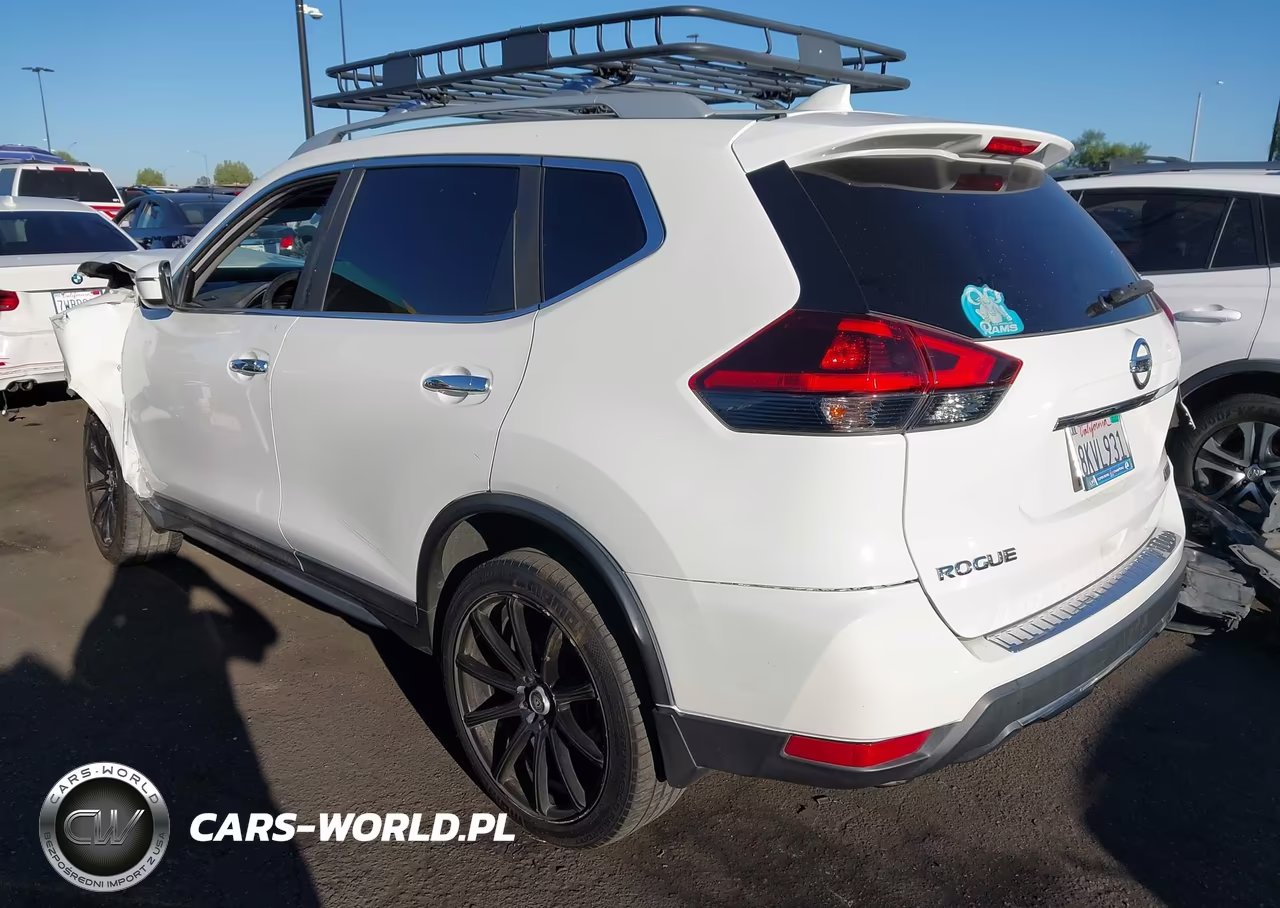 2019 Nissan Rogue S VIN:5N1AT2MT7KC828359 - 3