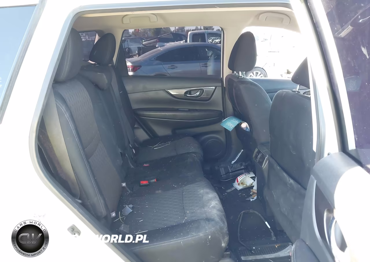 2019 Nissan Rogue S VIN:5N1AT2MT7KC828359 - 8