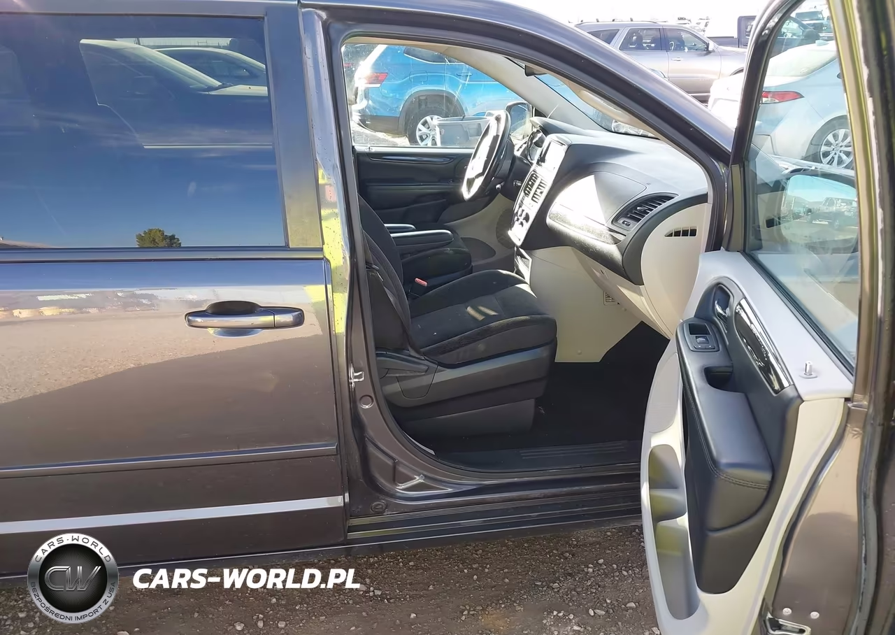 2017 Dodge Grand Caravan Se VIN:2C4RDGBG1HR765654 - 5