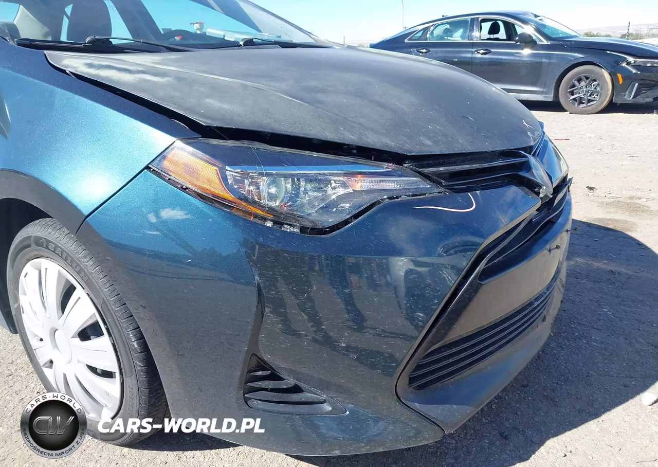2017 Toyota Corolla Le VIN:2T1BURHE5HC908852 - 19