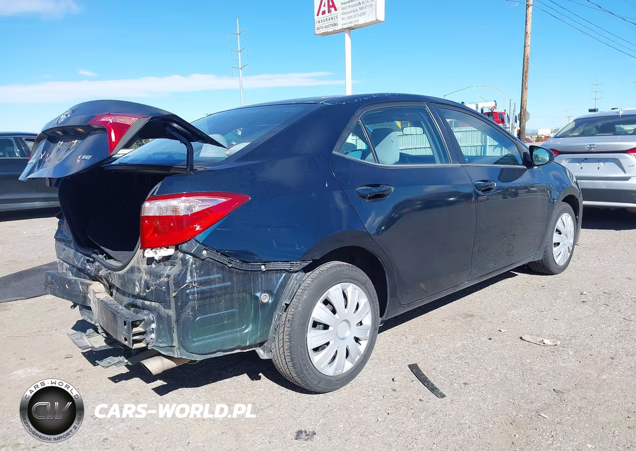 2017 Toyota Corolla Le VIN:2T1BURHE5HC908852 - 4