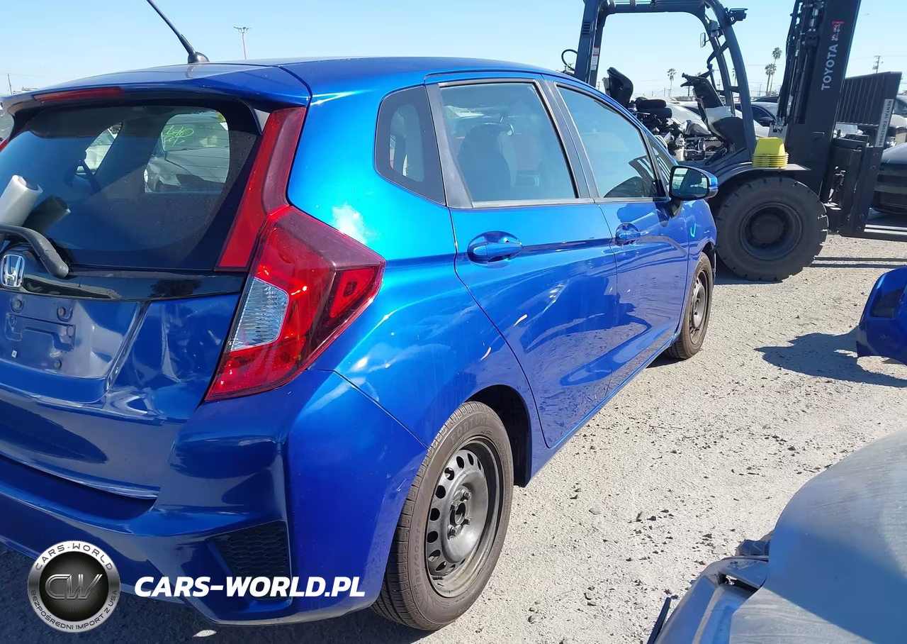 2015 Honda Fit Lx VIN:3HGGK5H52FM774215 - 4