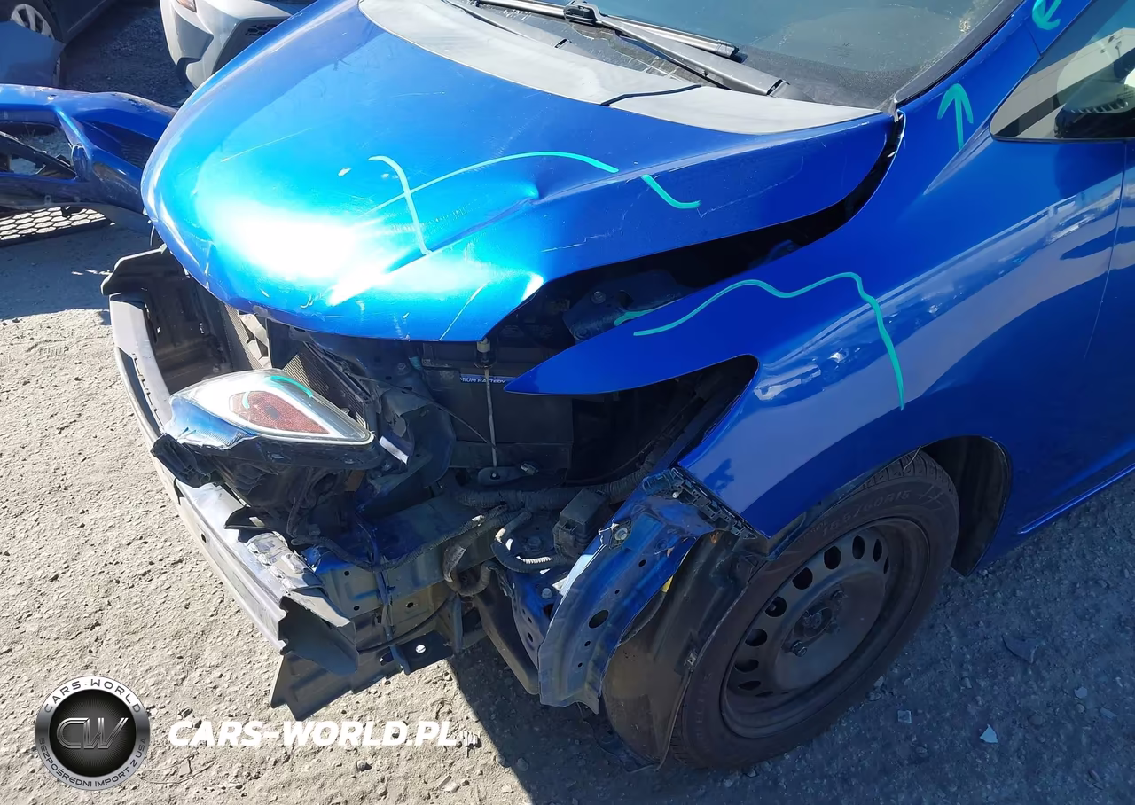 2015 Honda Fit Lx VIN:3HGGK5H52FM774215 - 6
