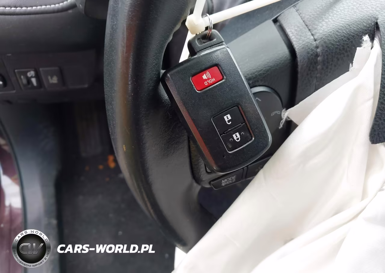 2018 Toyota Rav4 Xle VIN:2T3RFREV4JW751520 - 11