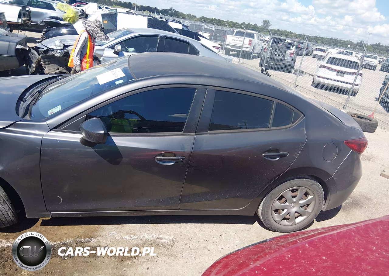 2017 Mazda Mazda3 Sport VIN:JM1BN1U75H1103864 - 14