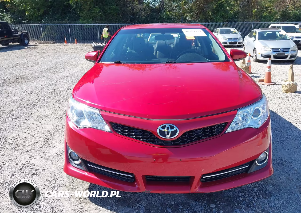 2014 Toyota Camry Se VIN:4T1BF1FKXEU741127 - 13