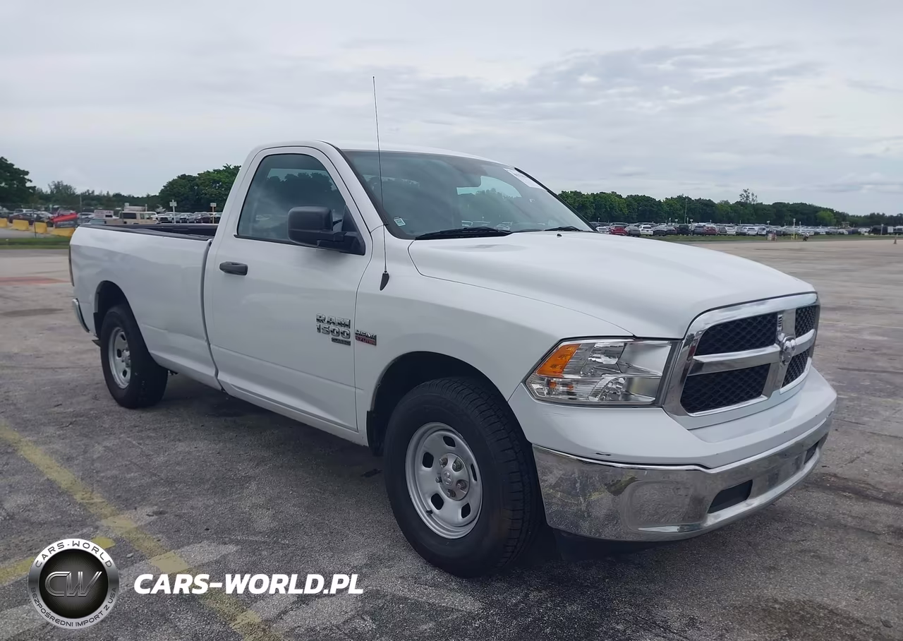 2020 Ram 1500 Classic Tradesman 4X2 8' Box – zdjęcie 1 z 16