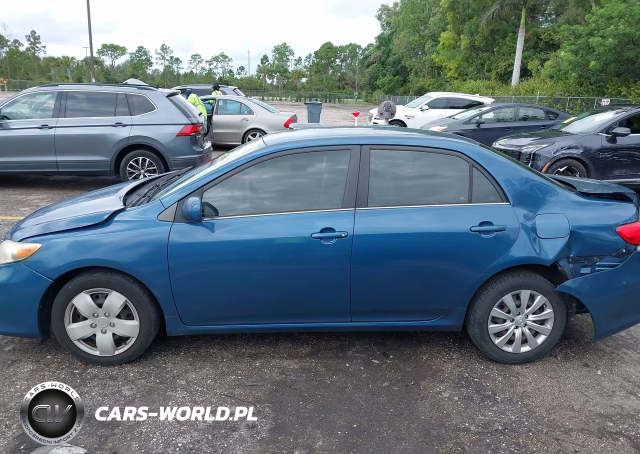 2013 Toyota Corolla Le VIN:5YFBU4EEXDP090293 - 14