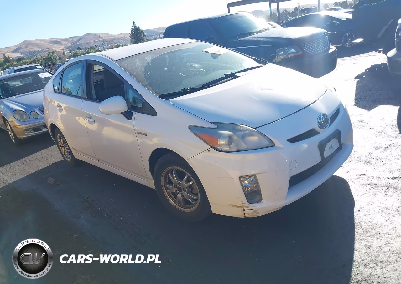 2010 Toyota Prius I