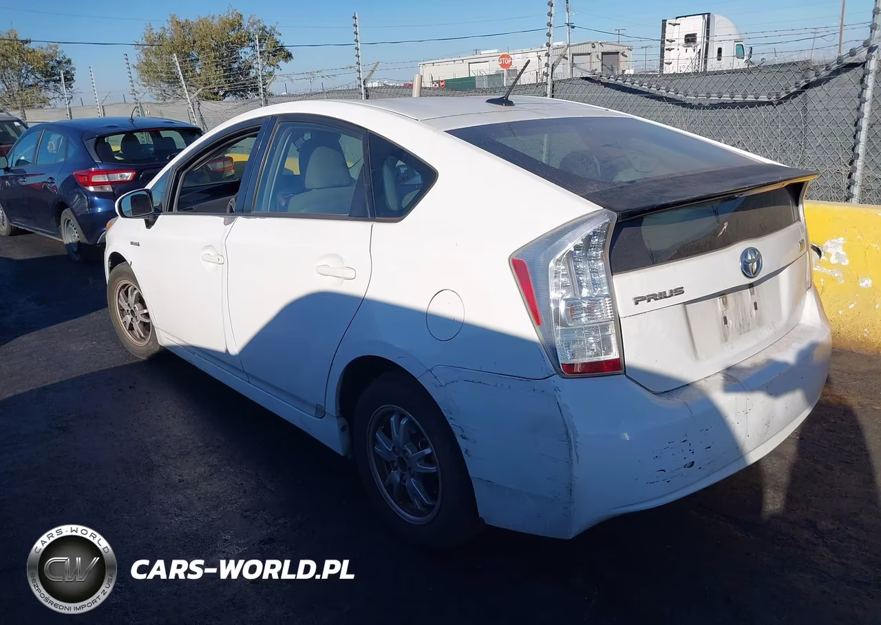 2010 Toyota Prius I VIN:JTDKN3DU2A1269458 - 3