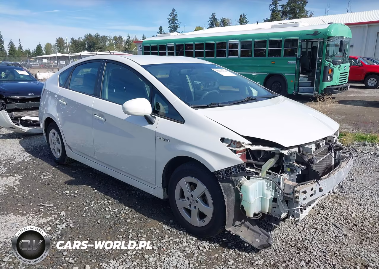 2011 Toyota Prius Two