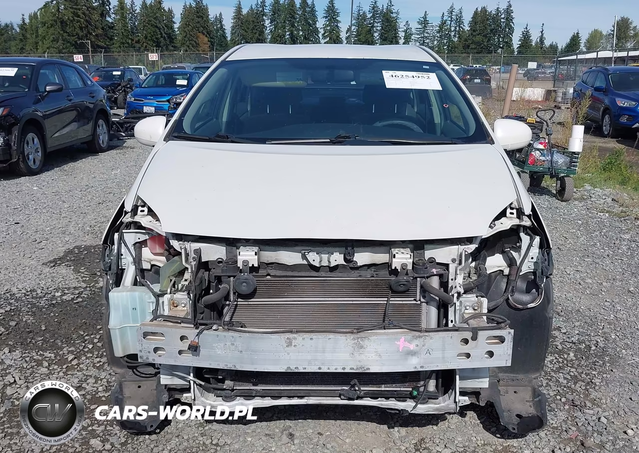 2011 Toyota Prius Two VIN:JTDKN3DU6B0285556 - 13