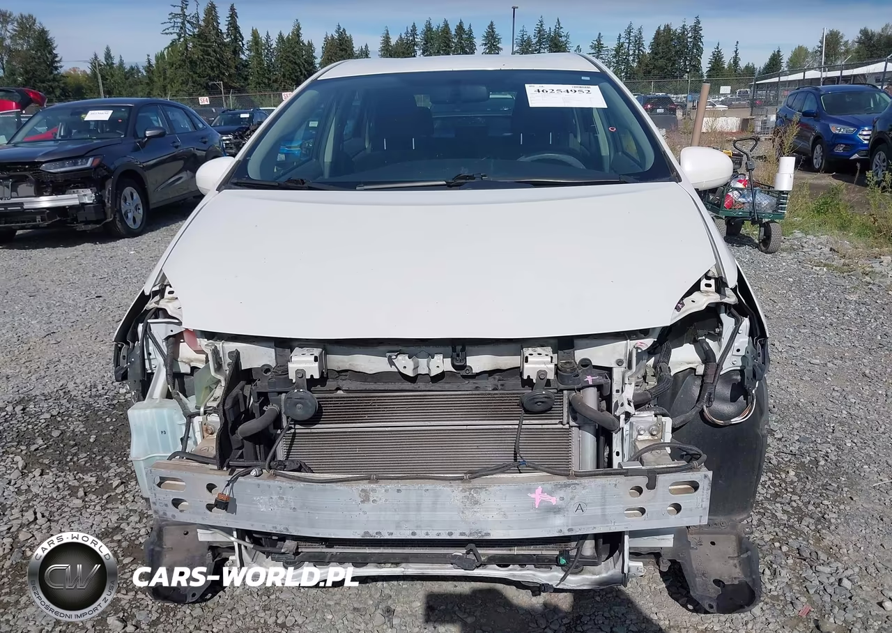 2011 Toyota Prius Two VIN:JTDKN3DU6B0285556 - 6