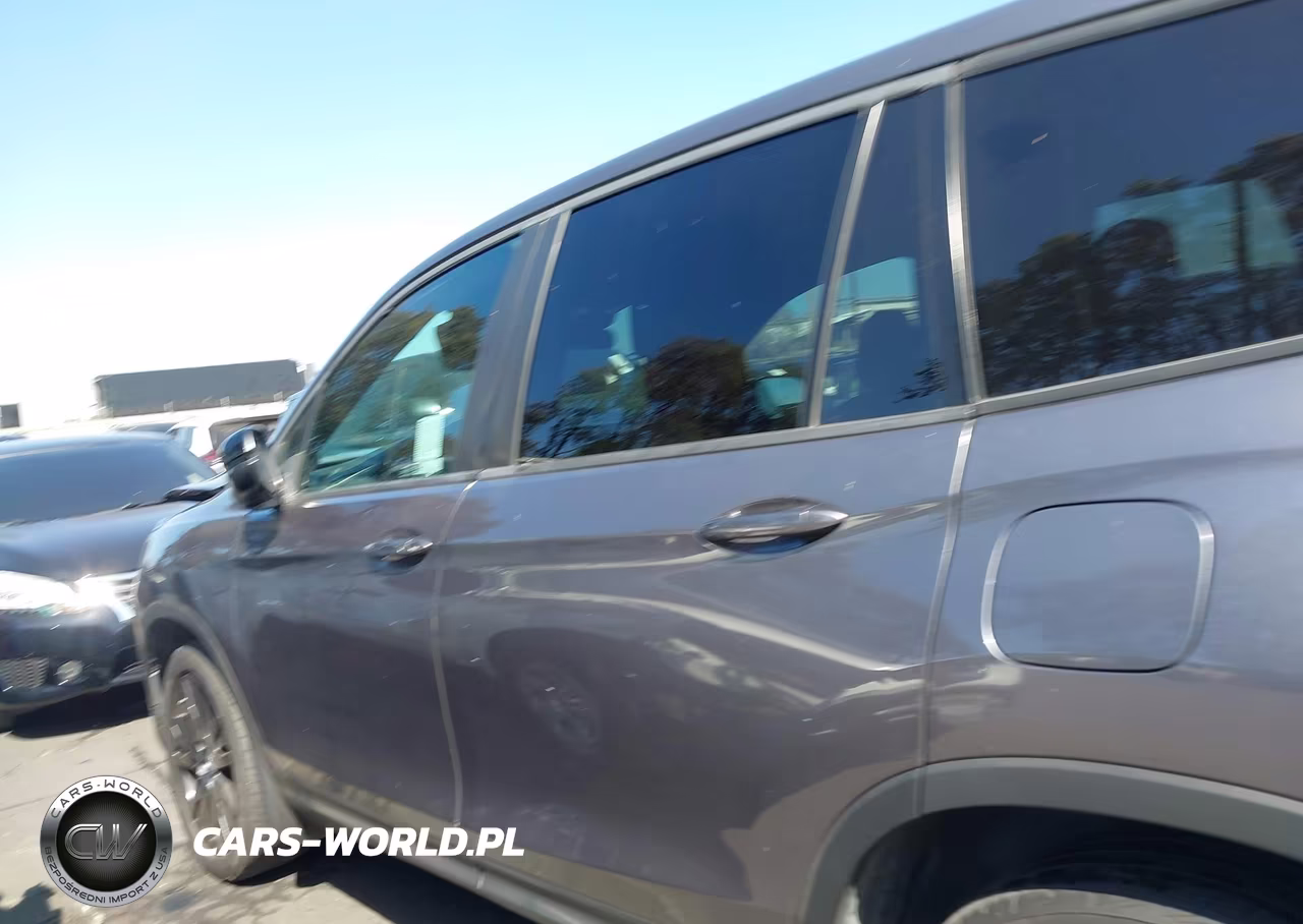 2019 Honda Passport Sport VIN:5FNYF7H28KB007072 - 14