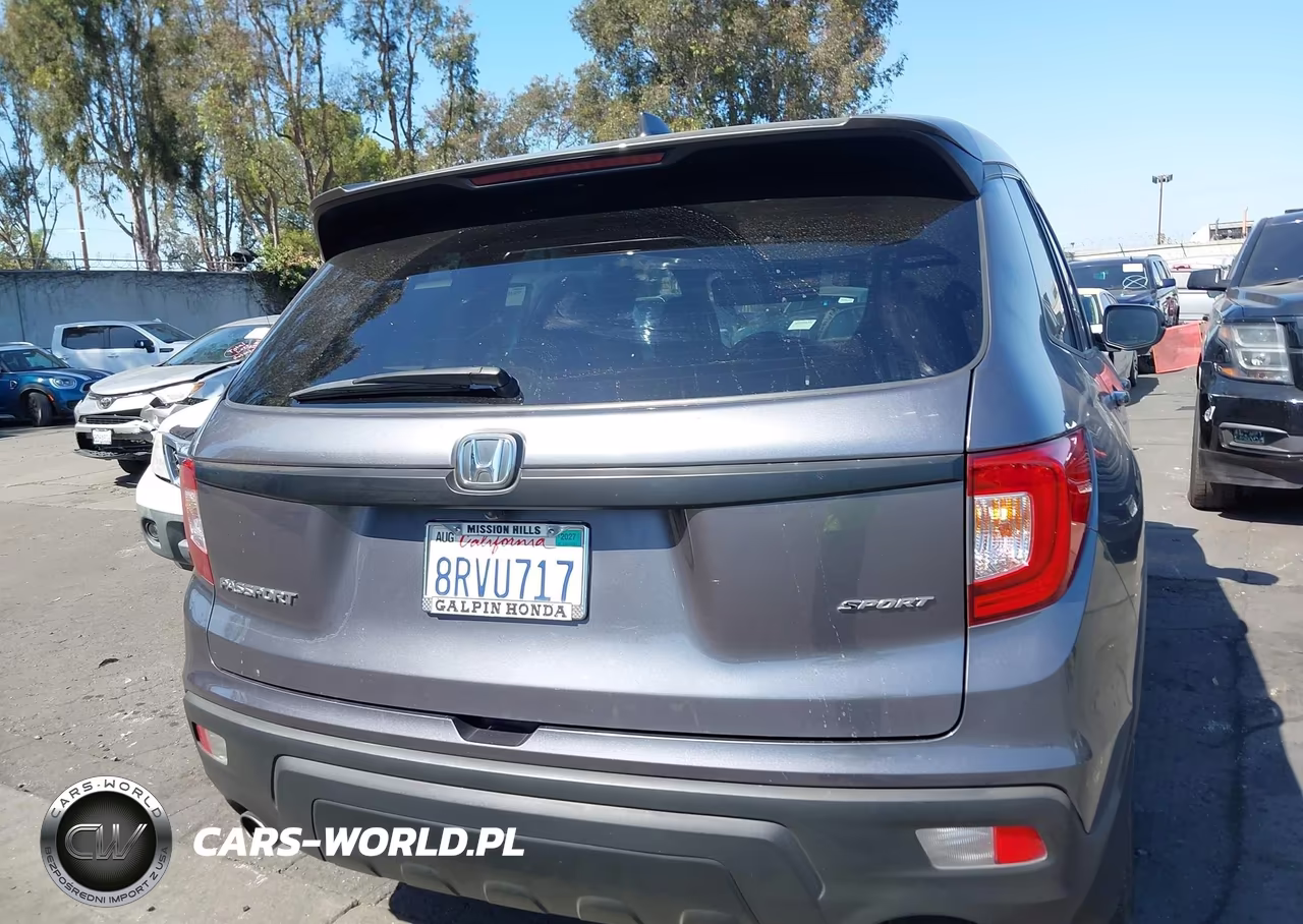 2019 Honda Passport Sport VIN:5FNYF7H28KB007072 - 16