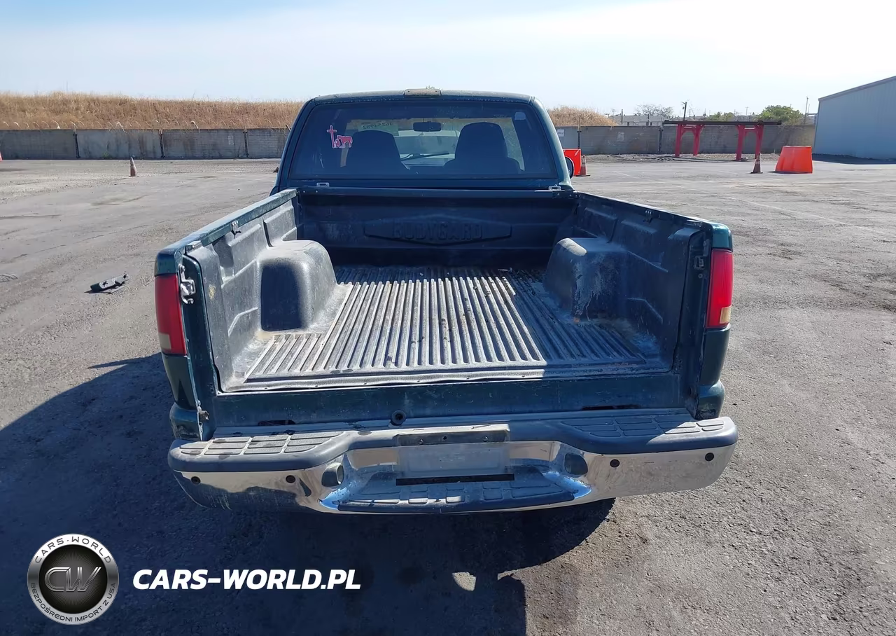 1998 Chevrolet S-10 Ls Fleetside VIN:1GCCS19XXW8232385 - 17