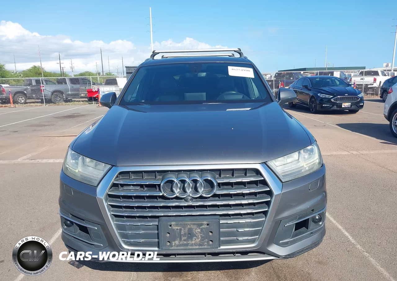 2017 Audi Q7 3.0T Premium VIN:WA1VABF76HD015930 - 6