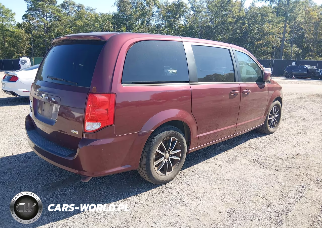 2018 Dodge Grand Caravan Se Plus VIN:2C4RDGBG8JR199224 - 4