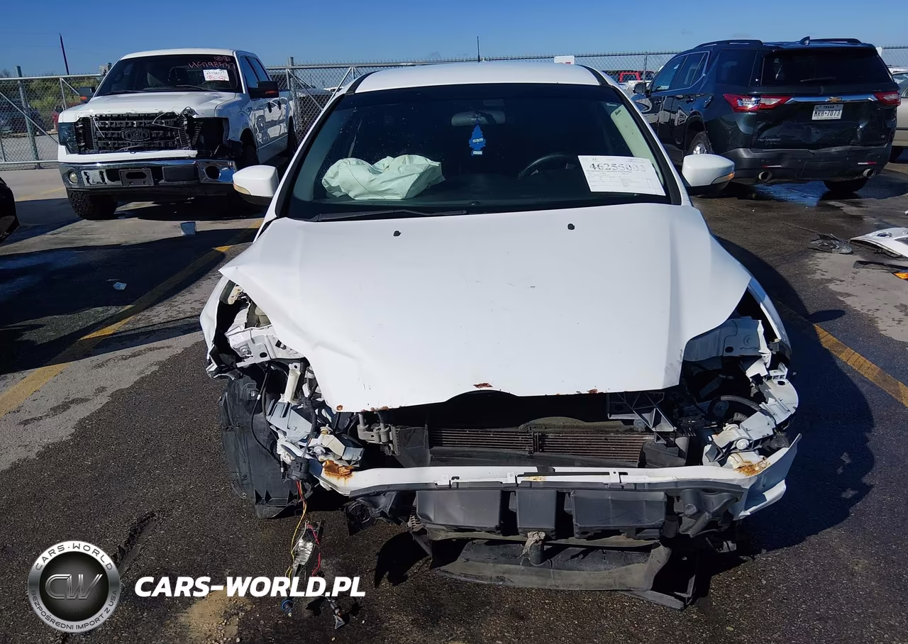 2013 Ford Focus Se VIN:1FADP3K27DL242372 - 13