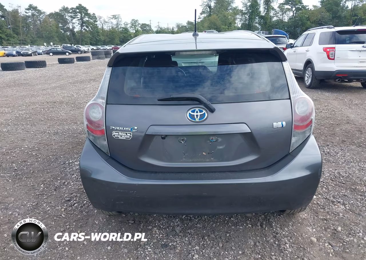 2013 Toyota Prius C One VIN:JTDKDTB36D1542273 - 16