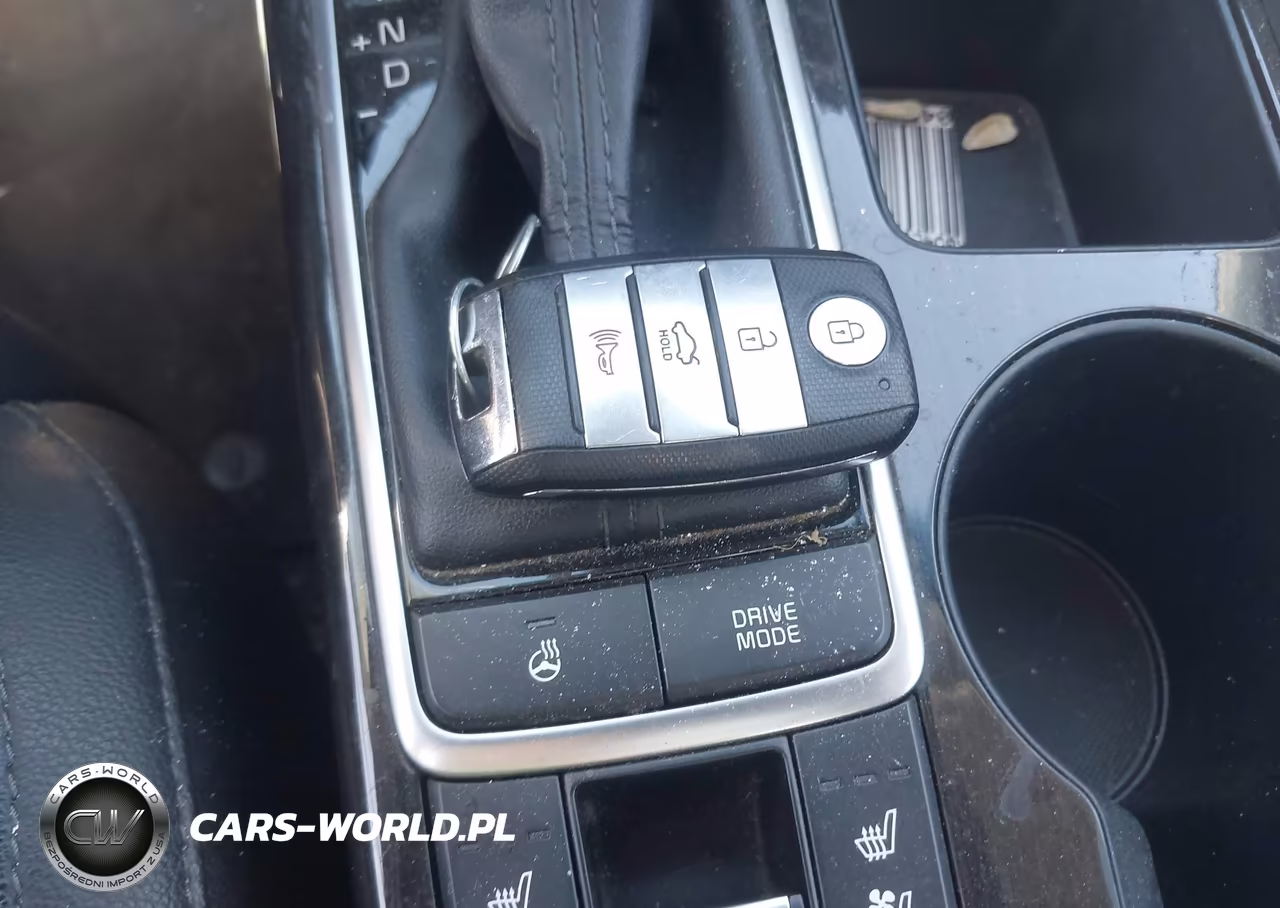 2019 Kia Optima Ex VIN:5XXGU4L19KG304136 - 11