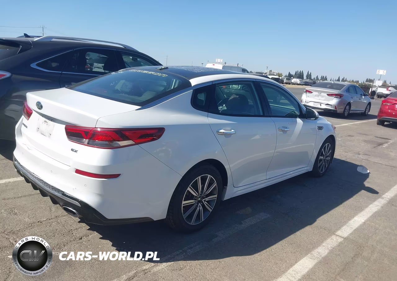 2019 Kia Optima Ex VIN:5XXGU4L19KG304136 - 4