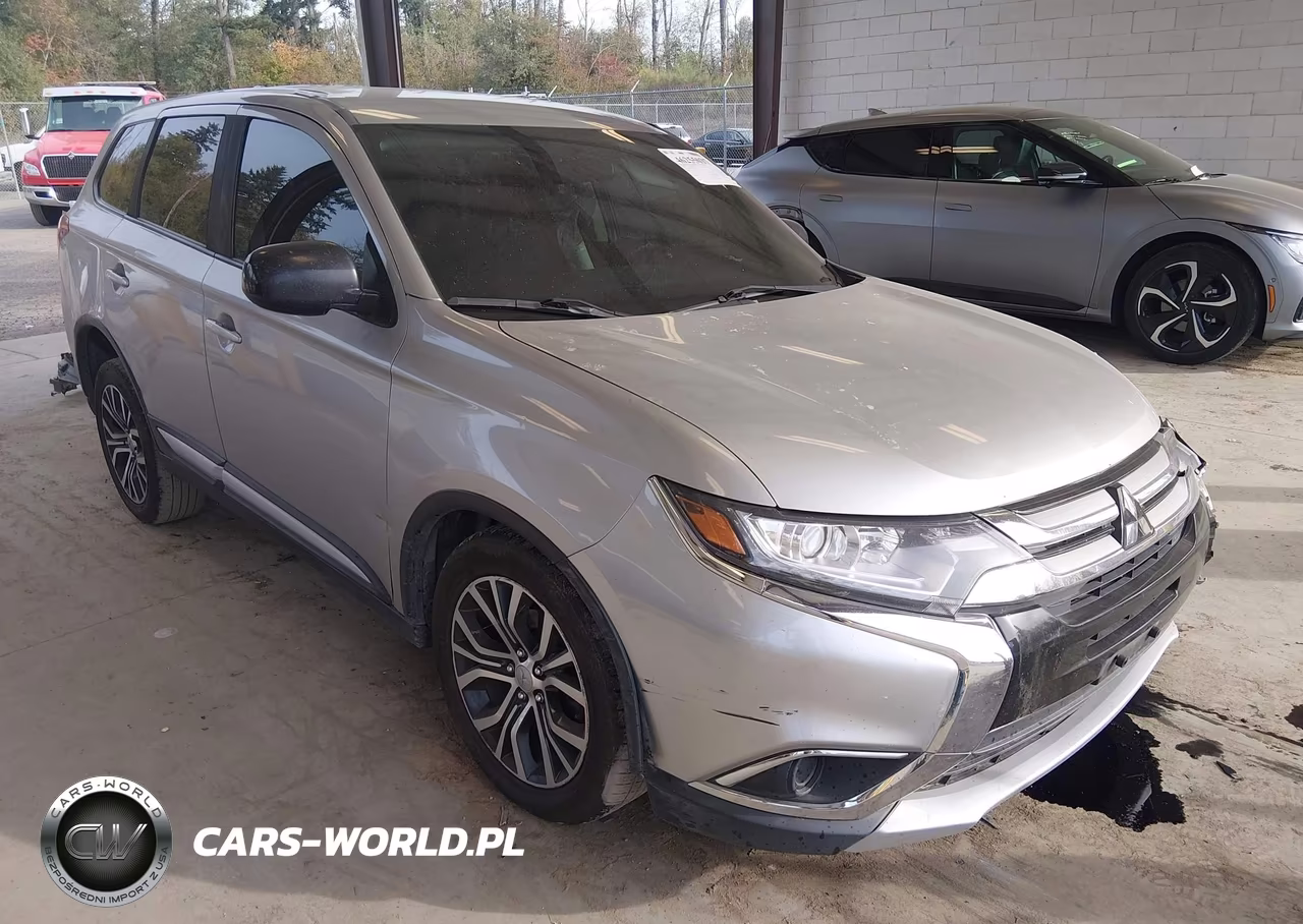2018 Mitsubishi Outlander Es