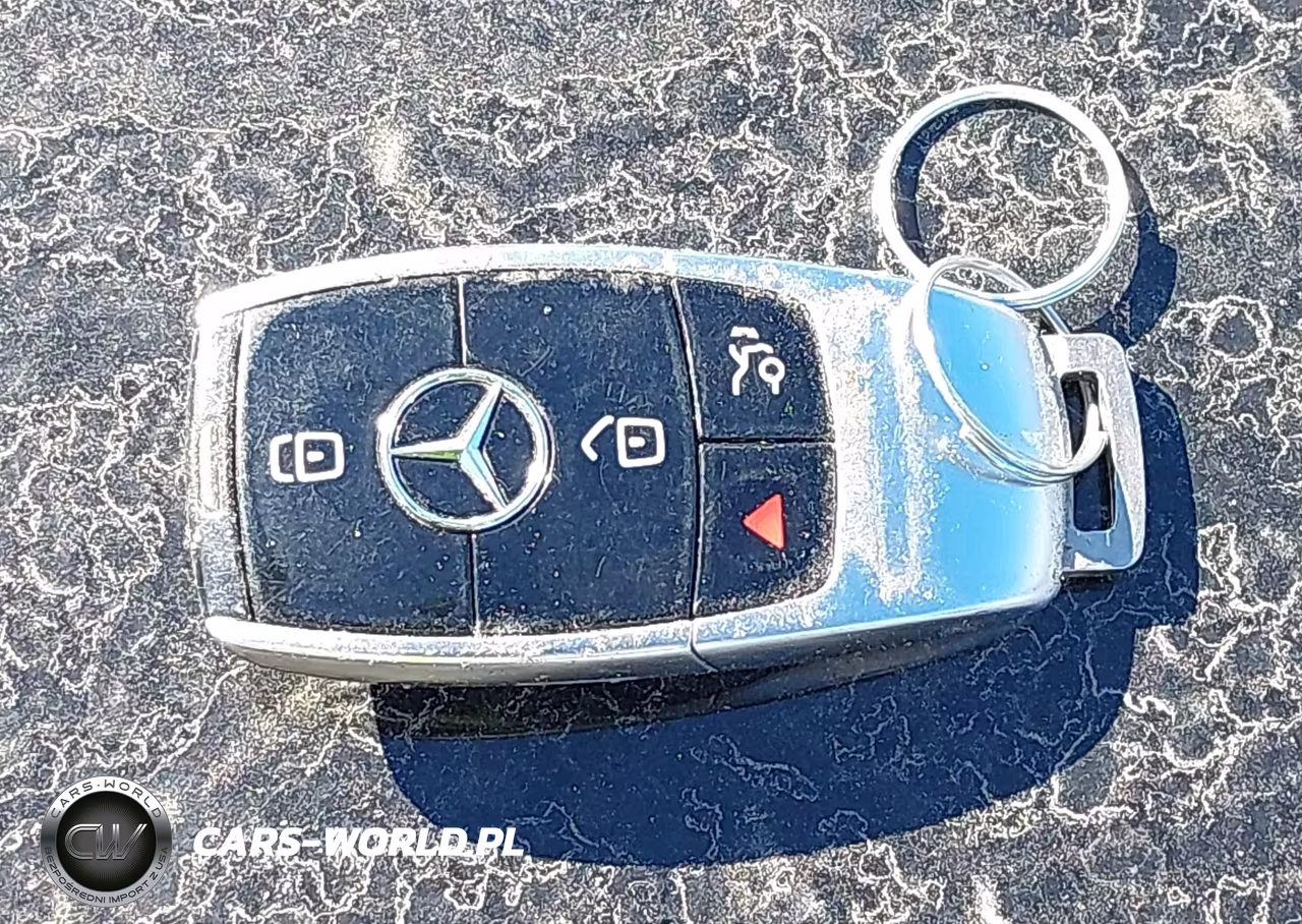 2021 Mercedes-Benz E 350 VIN:W1KZF8DB3MA886501 - 11